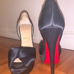 Christian Louboutin Black Sky High 37.5 Collectors